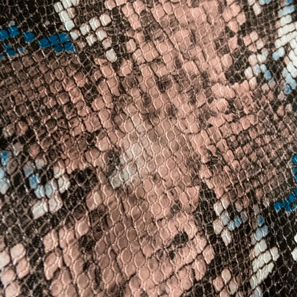 Snakeskin faux leather purse - Picture 4 of 5